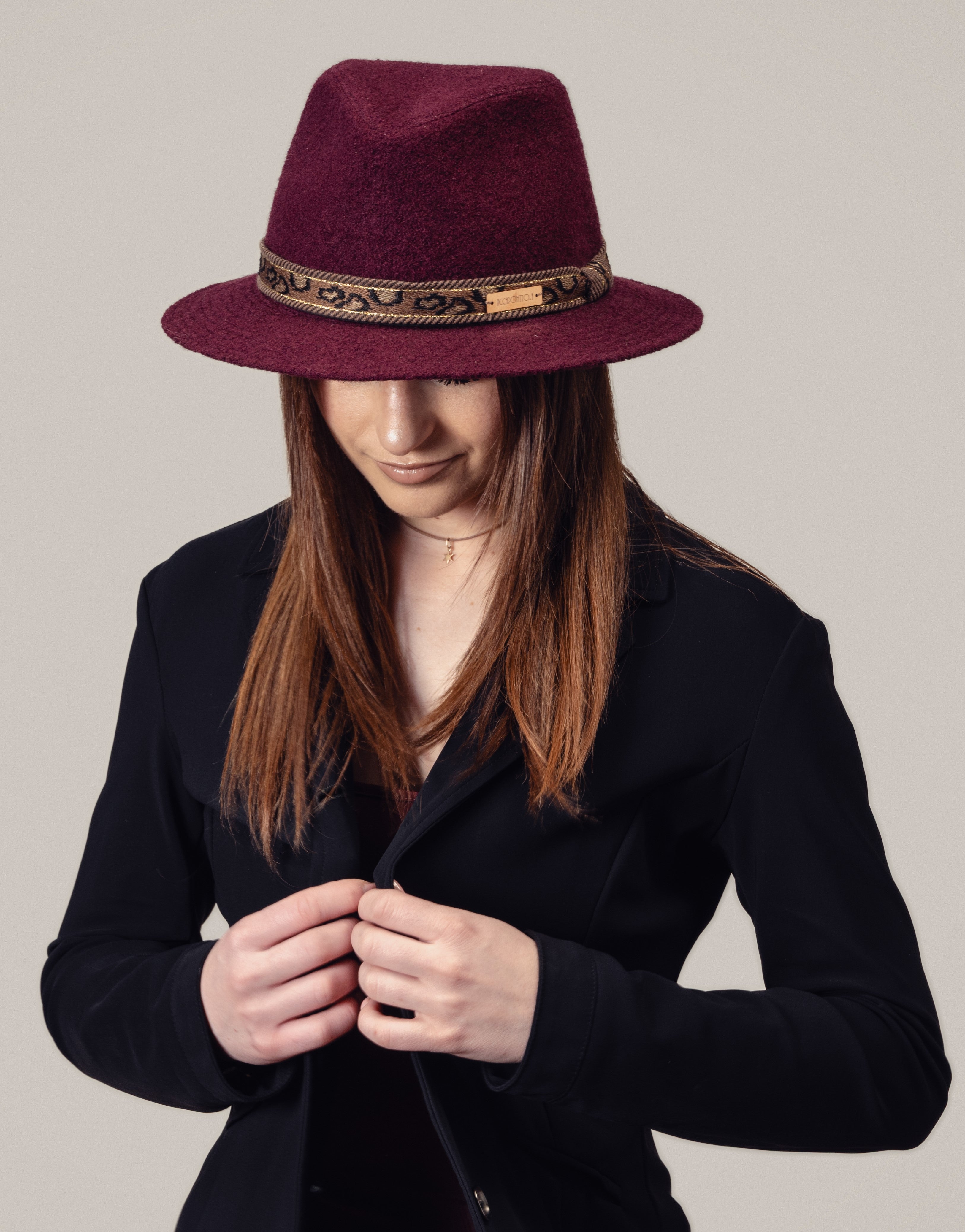 Victor - fedora variante bordeaux con nastro animalier
