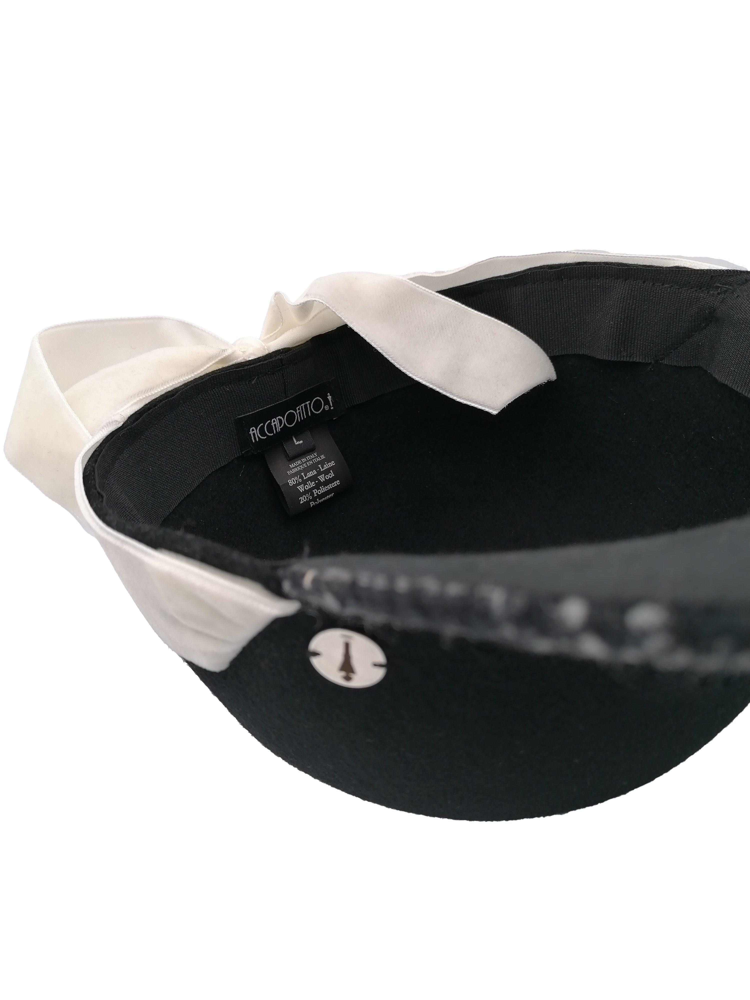 cappello donna modello baseball feltro nero, tesa tessuto di lana fantasia, nastro velluto bianco, interno
