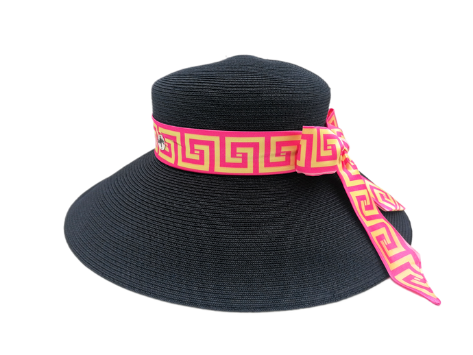 Cappello di carta  blu del brand Accapofitto, decorato con un nastro di viscosa con fantasia rosa e gialla.