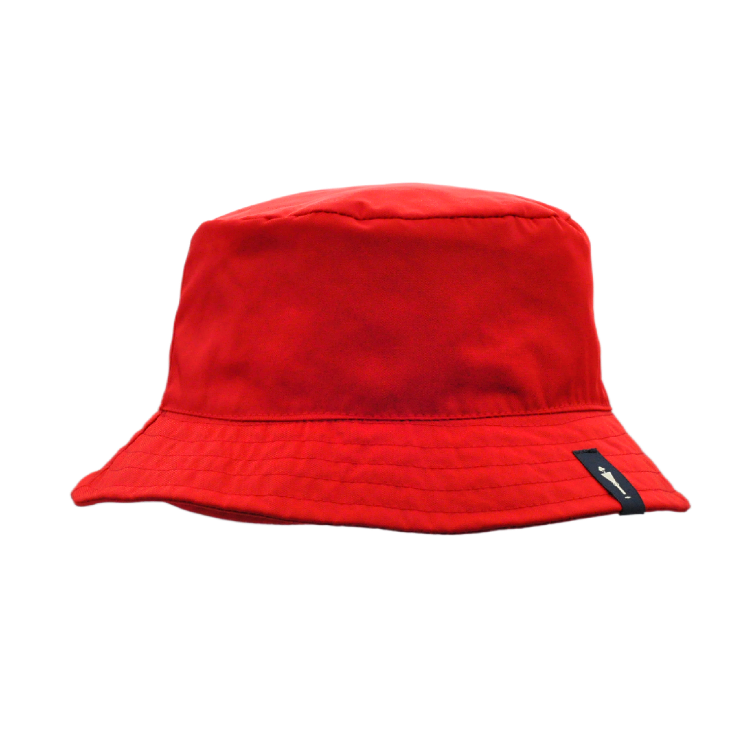 Cappello impermeabile del brand Accapofitto, ripiegabile. Colore rosso. Visione frontale