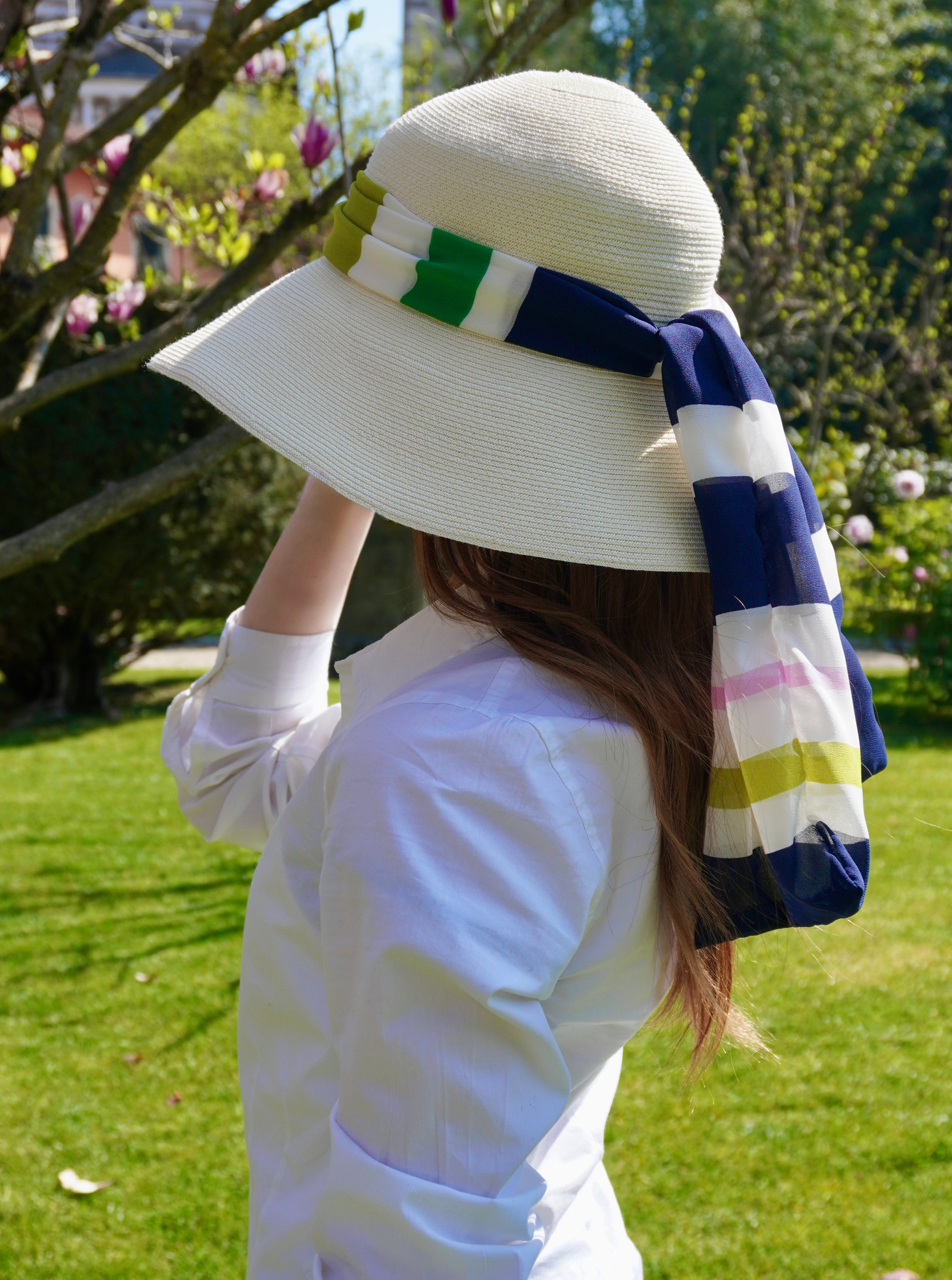 Sophie - cappello di carta variante panna