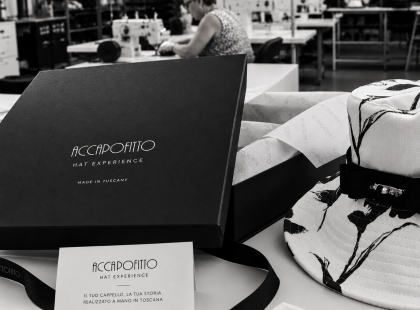 ACCAPOFITTO HAT EXPERIENCE