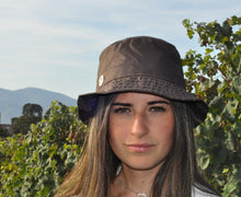 Carica l&#39;immagine nel visualizzatore di Gallery, Versatile - bucket hat variante Beaver
