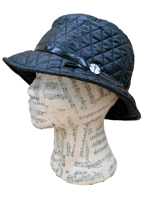 cappello cloche donna, tessuto trapuntato nero con fascetta in ecopelle lucida nera